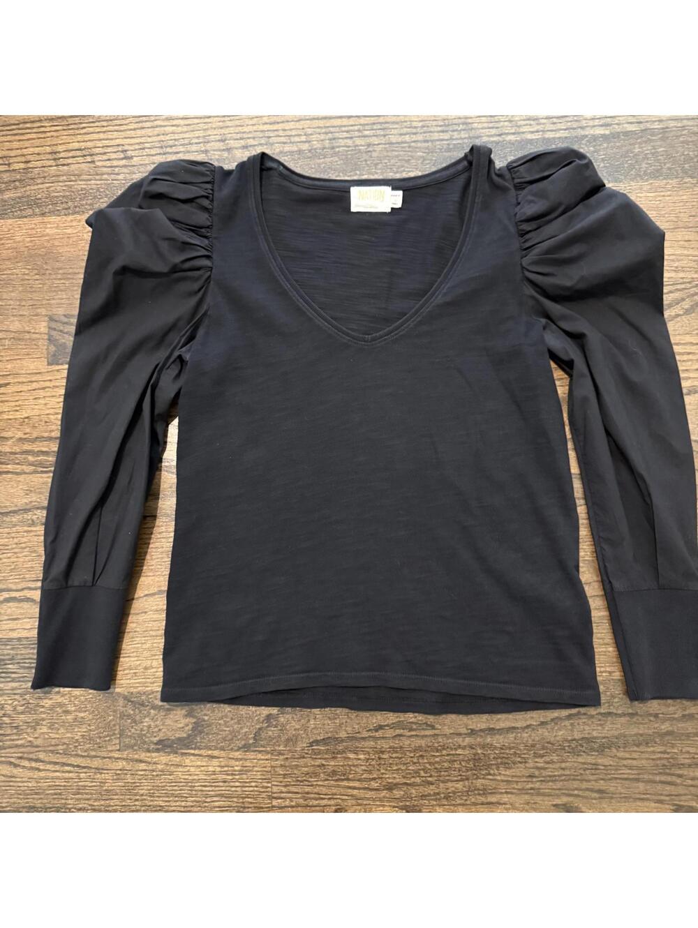 NWOT Nation LTD Jenna Puff Sleeve Black Tee Size Small